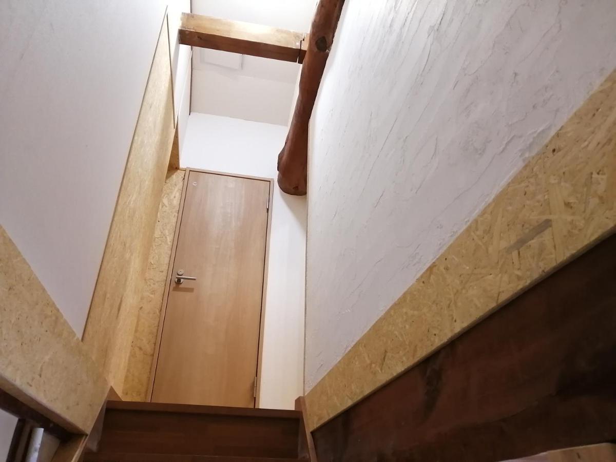 Kaeru Guest House Takamatsu Exterior photo