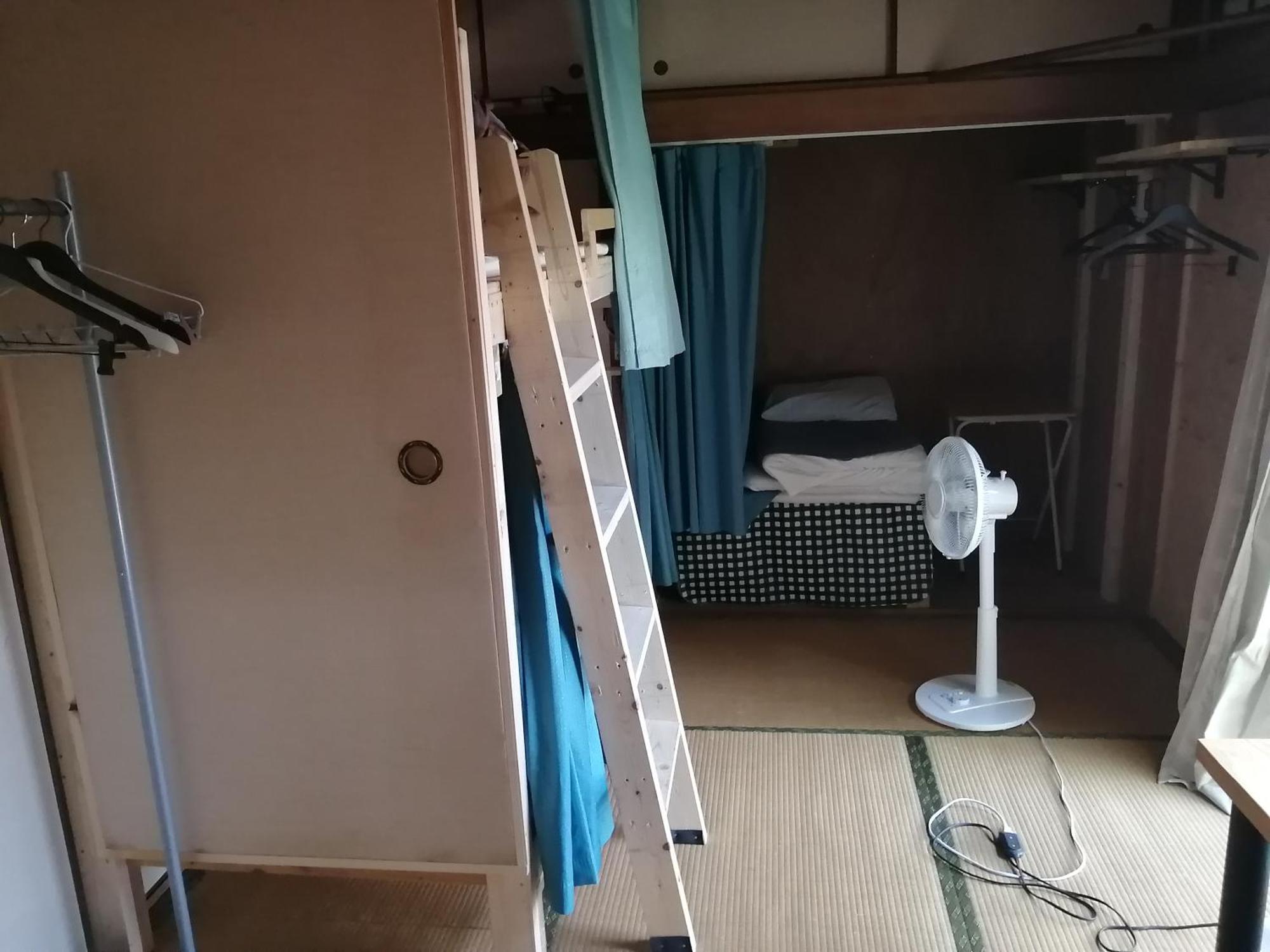 Kaeru Guest House Takamatsu Exterior photo