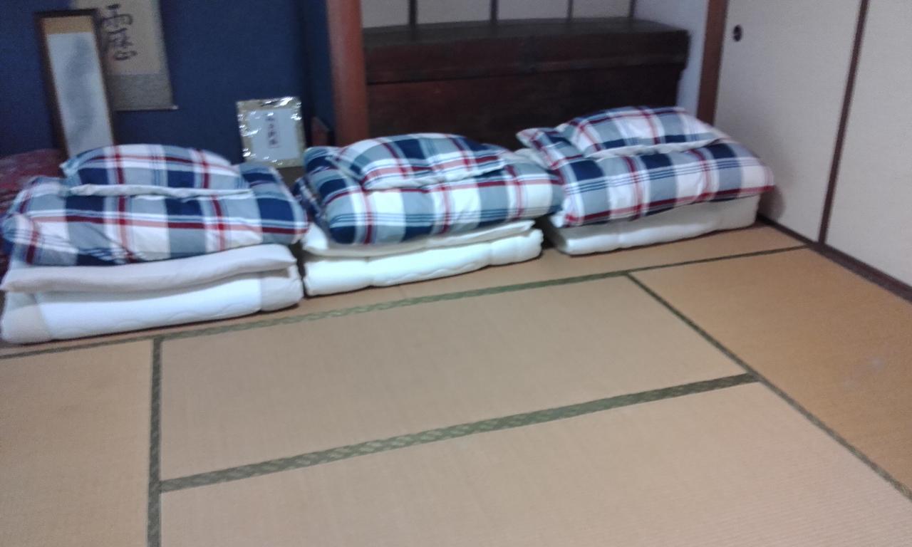 Kaeru Guest House Takamatsu Exterior photo